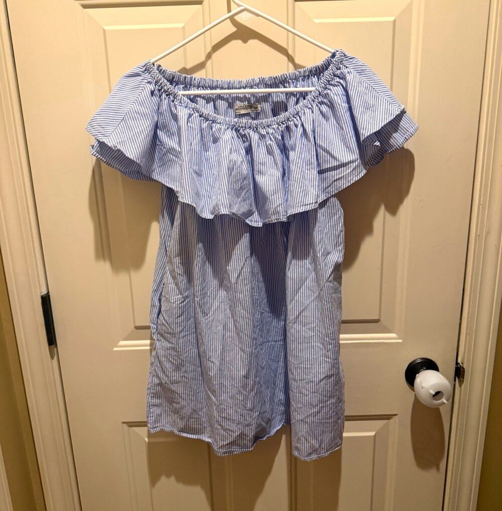 ZARA WOMAN Women’s Size M Blue/White Striped Off-Shoulder Ruffle Peasant Blouse